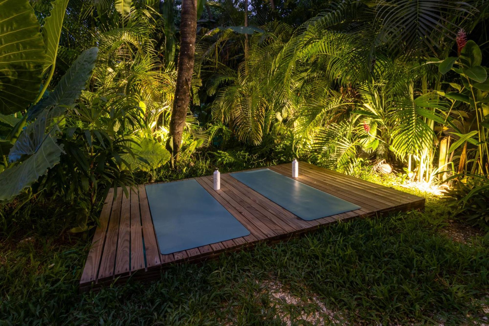 ホテル Blue Surf Sanctuary Playa Santa Teresa  エクステリア 写真